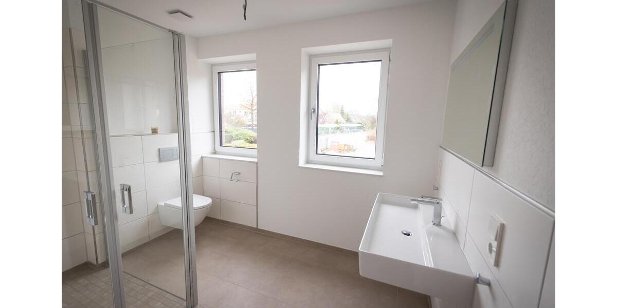 Reihenhaus Edewecht - 6 Zimmer, 122 m&sup2;, 1.710&euro; | Angebot:24992121