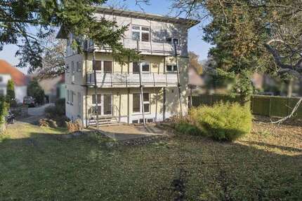 Haus zum Kaufen in Flensburg 609.000 € 257.15 m² 8 zimmer