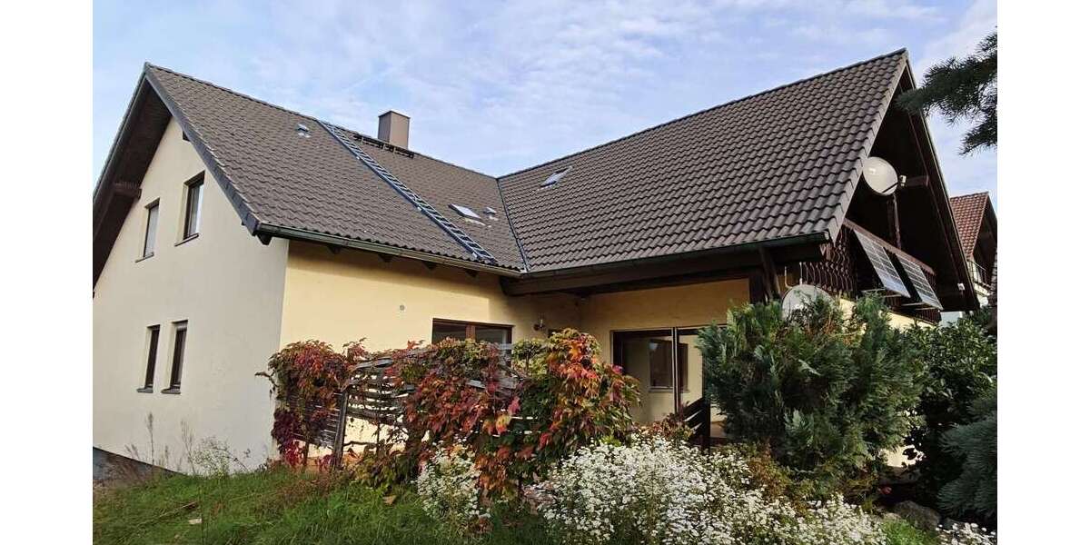 Wohnung zum Mieten in Hirschaid-Röbersdorf 1.200 € 162 m² 6 zimmer