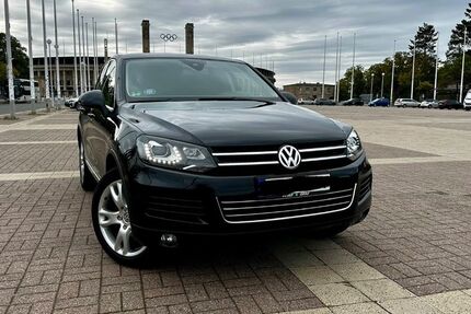 VW Touareg 239.000 km 15.000 &euro; Berlin 12249