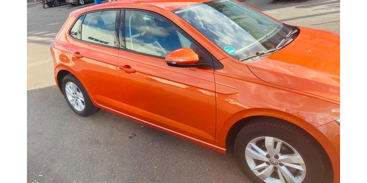 VW Polo 70.000 km 11.300 &euro; Berlin 10715