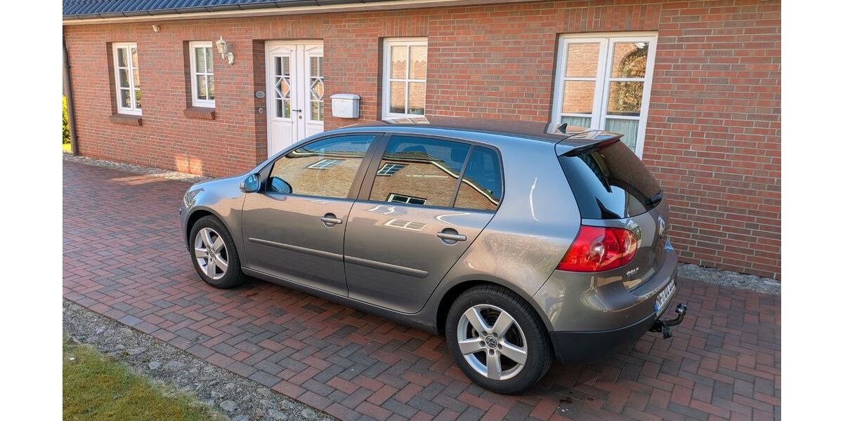 VW Golf 235.000 km 2.800 &euro; Breklum 25821