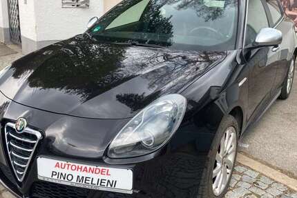 Alfa Romeo Giulietta 120.117 km 5.999 &euro; München 81739