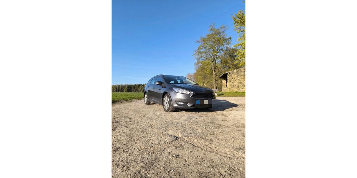 Ford Focus 137.000 km 6.400 &euro; Bad Klosterlausnitz 07639