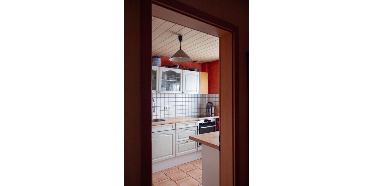 Doppelhaushälfte Wolsdorf - 7 Zimmer, 170 m&sup2;, 235.000&euro; | Angebot:26429528