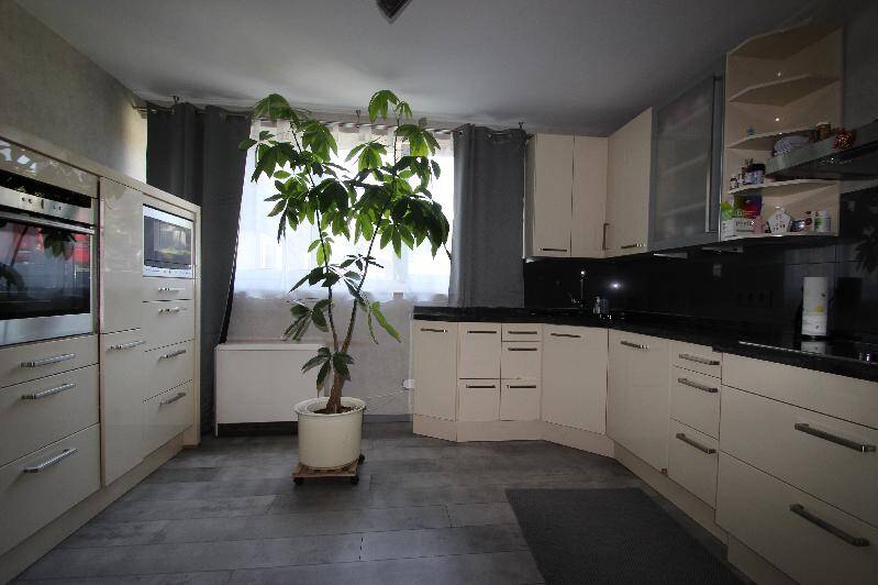 Etagenwohnung Gummersbach Bernberg - 4 Zimmer, 95 m&sup2;, 170.000&euro; | Angebot:25737035