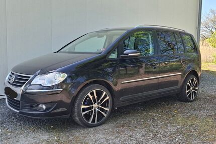 VW Touran 257.997 km 3.750 &euro; Schieder- Schwalenberg 32816