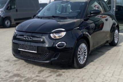Fiat 500e 15.000 km 14.990 &euro; Buchholz in der Nordheide 21244