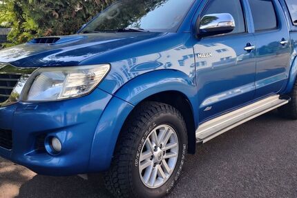 Toyota Hilux 246.000 km 22.900 &euro; Lambsheim 67245