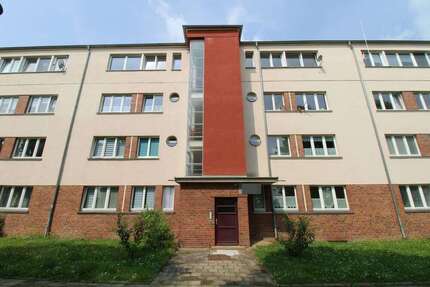 Wohnung zum Kaufen in Zwenkau 125.000 € 57.04 m²