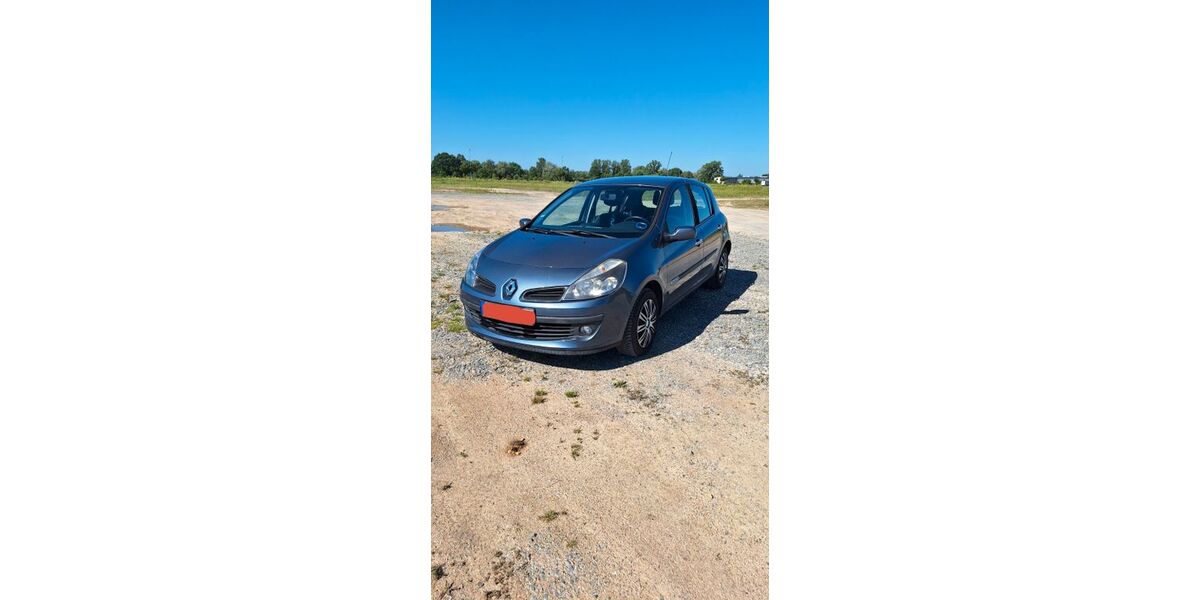 Renault Clio 105.000 km 3.100 &euro; Schweinfurt 97422