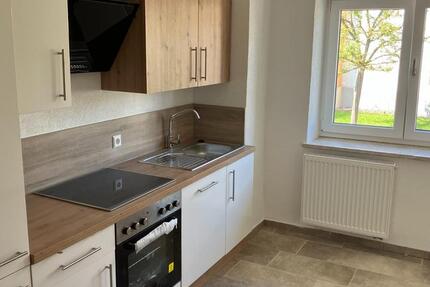 Renovierte schöne 4 Zimmer Wohnung 4 zimmer