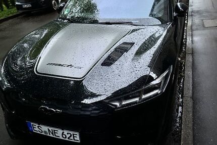 Ford Mustang Mach-E 51.000 km 41.550 € Esslingen 73728