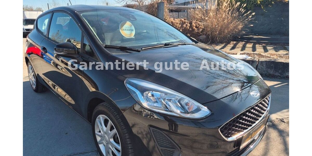 Ford Fiesta 27.505 km 12.500 € Reutlingen 72770