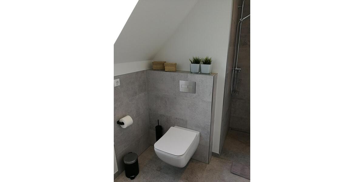 Dachgeschoßwohnung Neuenkirchen - 3 Zimmer, 2.000&euro; | Angebot:23164793