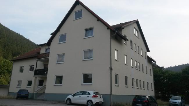 Wohnen auf zwei Ebenen mit Blick über Luisenthal