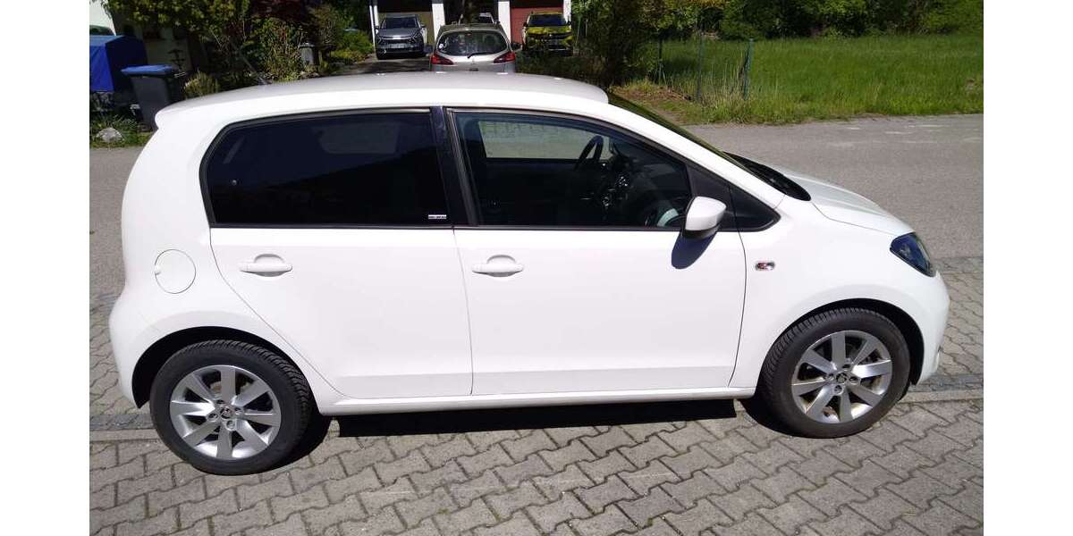 Skoda Citigo 104.000 km 7.400 &euro; Großkarolinenfeld 83109