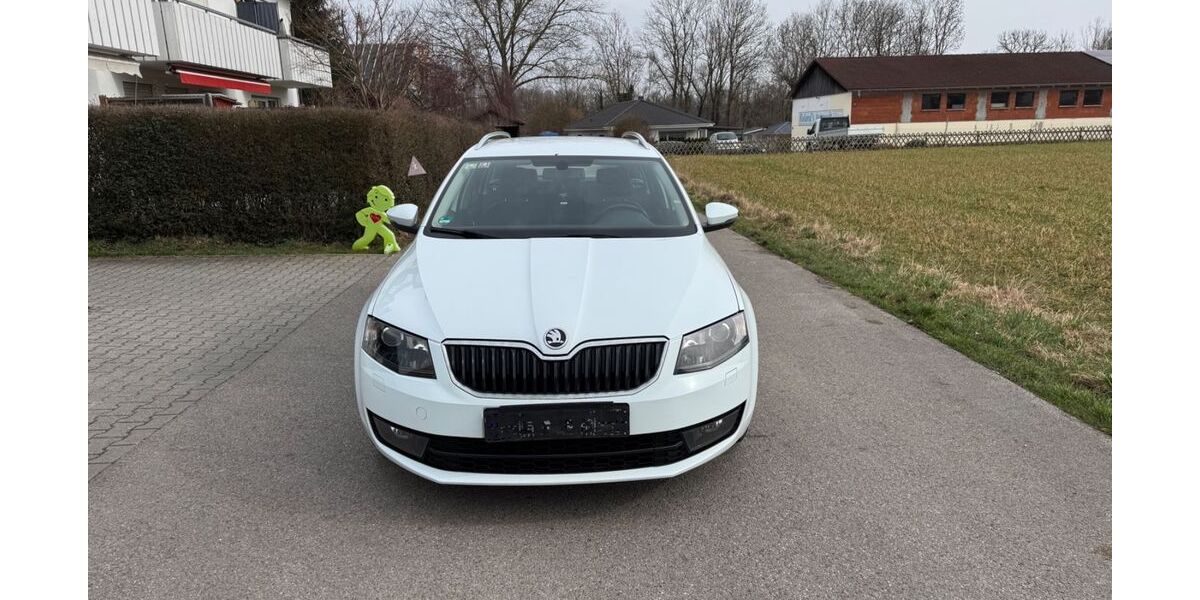 Skoda Octavia 244.000 km 6.500 &euro; Feldkirchen 85622