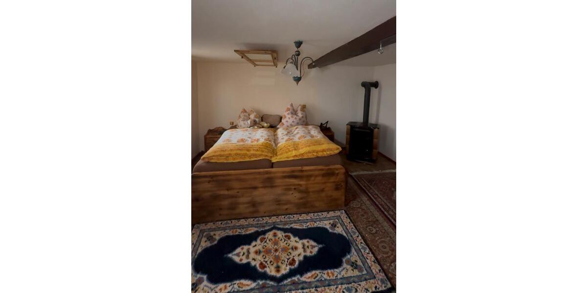 LAGER, LAGER, LAGER… BAUERNHAUS MIT SCHEUNE MIETEN ODER KAUFEN 5 zimmer