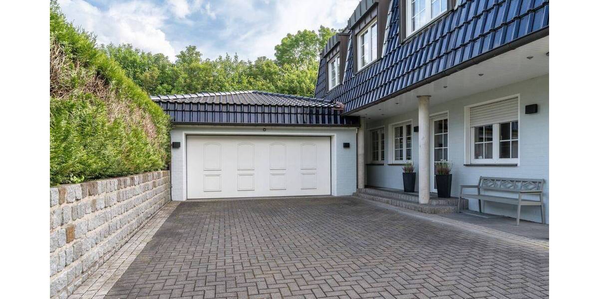 Einfamilienhaus Rheda-Wiedenbrück Wiedenbrück - 8 Zimmer, 210 m&sup2;, 665.000&euro; | Angebot:26796312