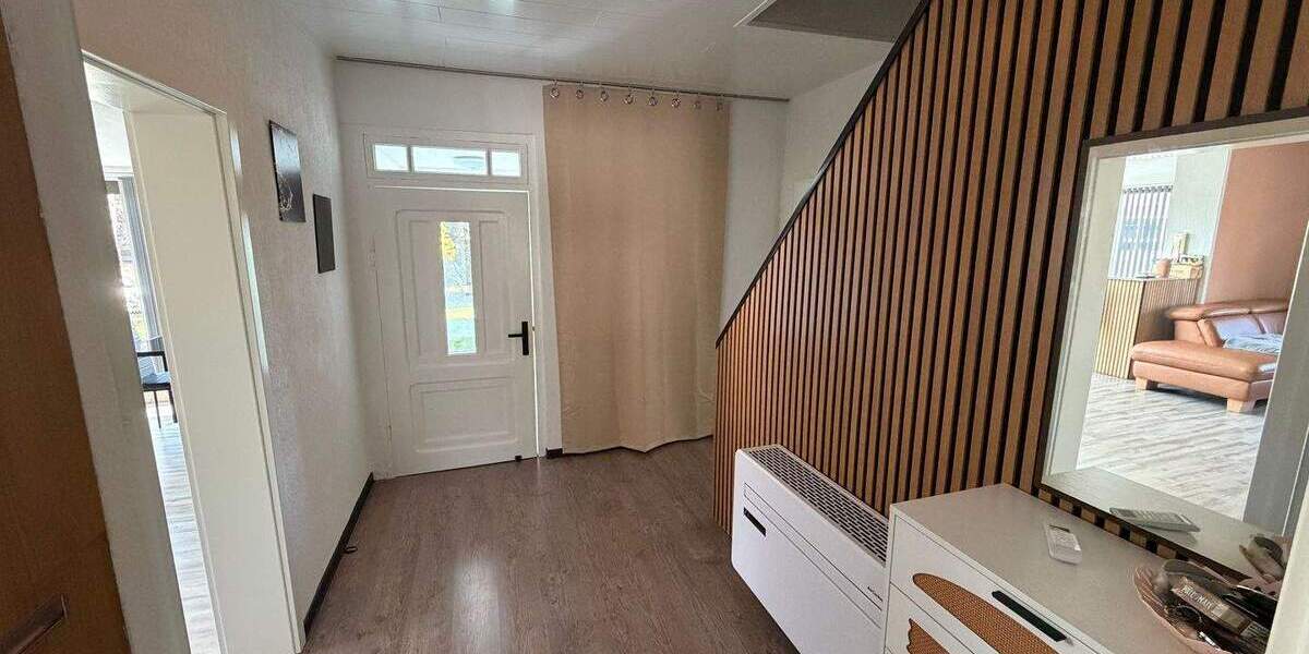 Einfamilienhaus Möckern Göbel - 5 Zimmer, 166 m&sup2;, 185.000&euro; | Angebot:25769929
