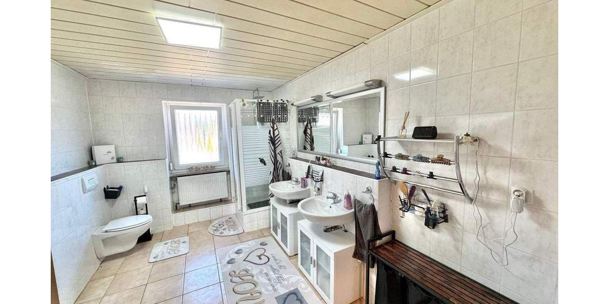 Mehrfamilienhaus, Wohnhaus Leutershausen Steinberg - 1.090.000&euro; | Angebot:26117956