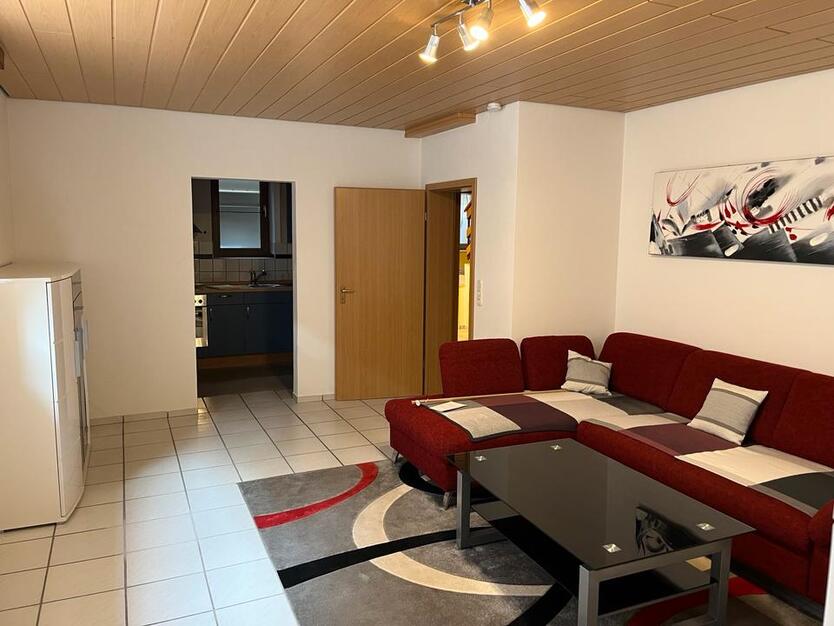Vollmöblierte Kellergeschosswohnung in Schwedelbach 4 zimmer