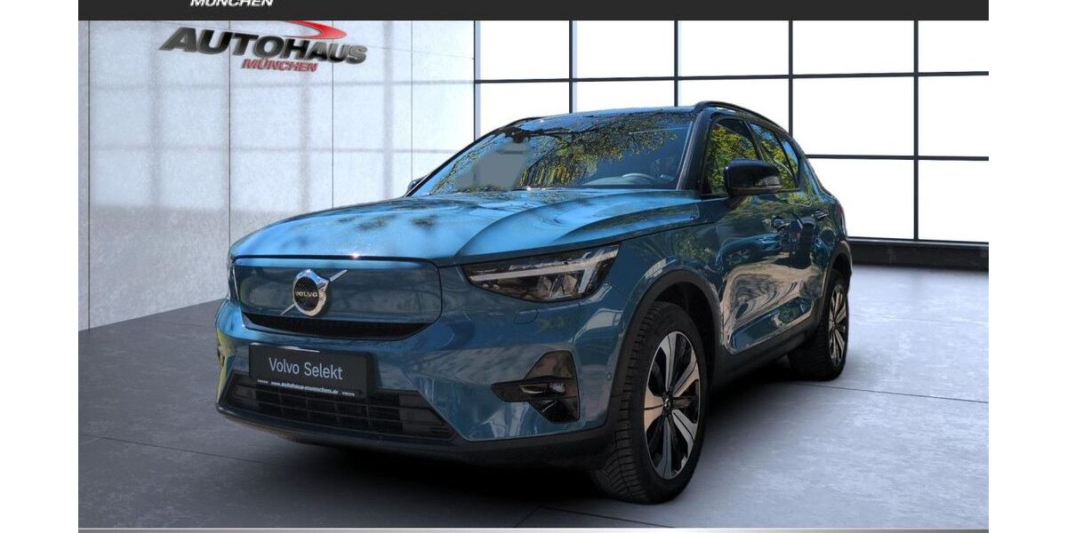 Volvo XC40 30.200 km 31.290 &euro; München 81825