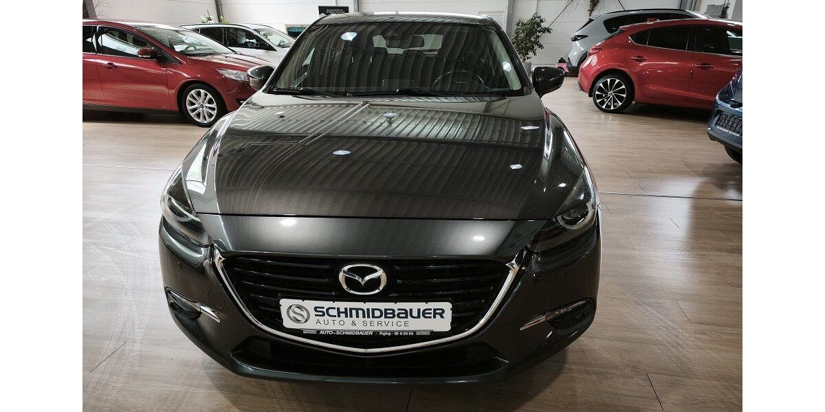 Mazda 3 110.482 km 13.990 &euro; Regensburg 93057