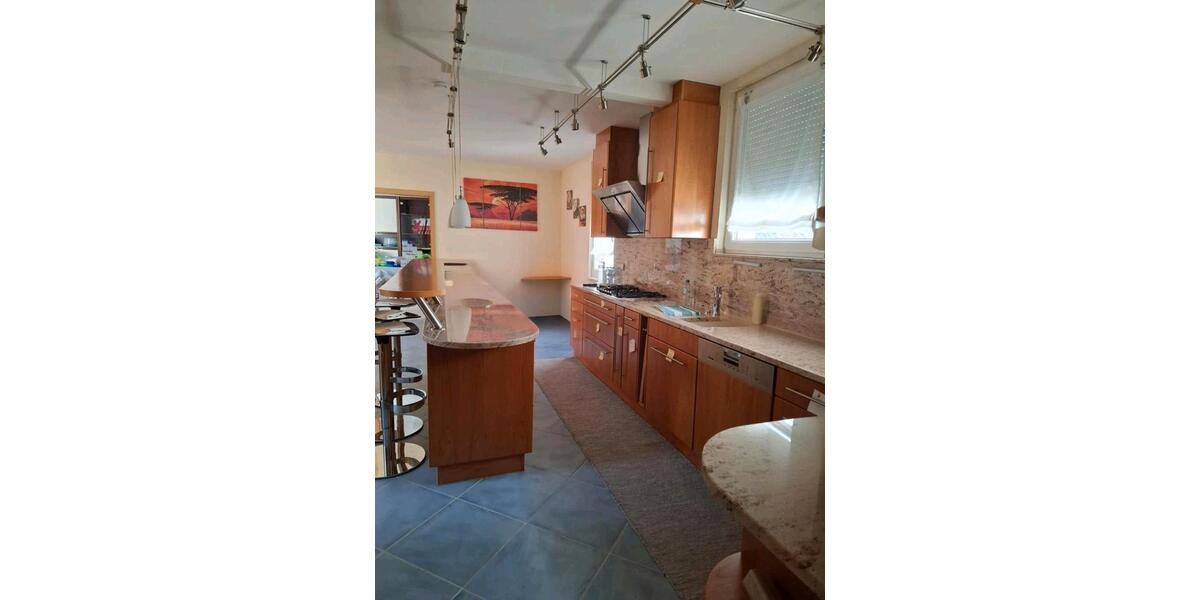 Etagenwohnung Reutlingen Reutlingen (Kernstadt) - 6 Zimmer, 154 m&sup2;, 695.000&euro; | Angebot:25936069