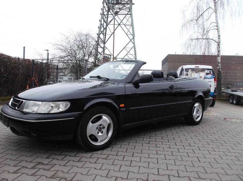 900 II Cabriolet