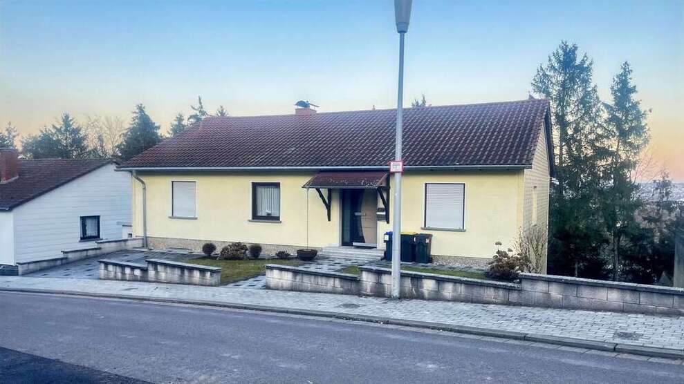 Haus zum Kaufen in Saarbrücken 378.000 € 160 m²