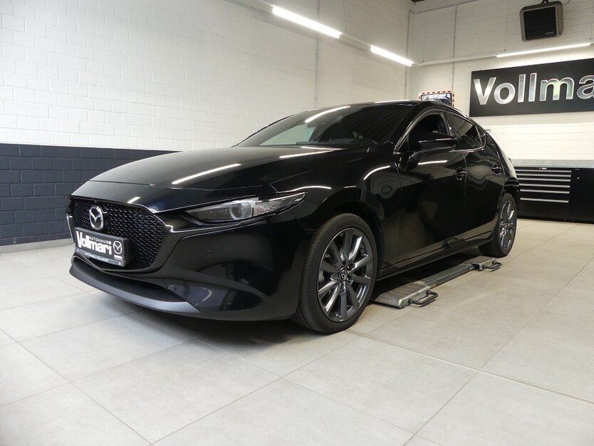 Mazda 3 35.110 km 19.490 € Paderborn 33106