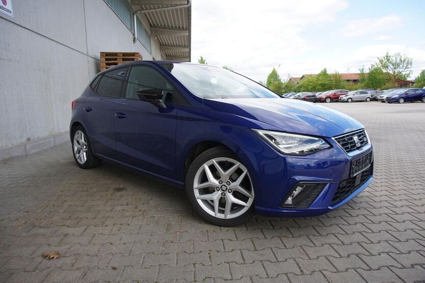 Seat Ibiza 99.900 km 13.450 € Parkstetten 94365