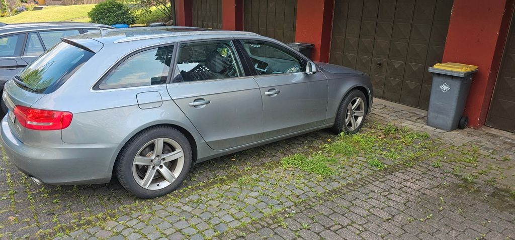 Audi A4 236.683 km 5.600 € Harbach 57572