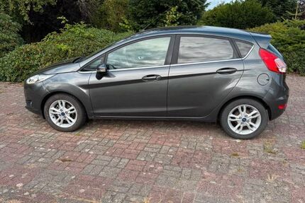 Ford Fiesta 112.000 km 6.900 &euro; Edewecht 26188