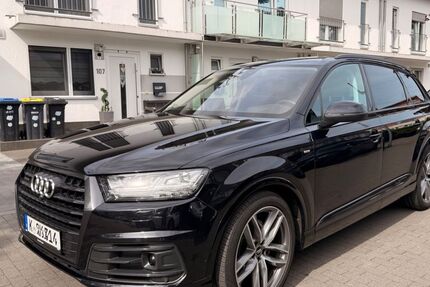 Audi Q7 200.000 km 24.400 &euro; Köln 51109