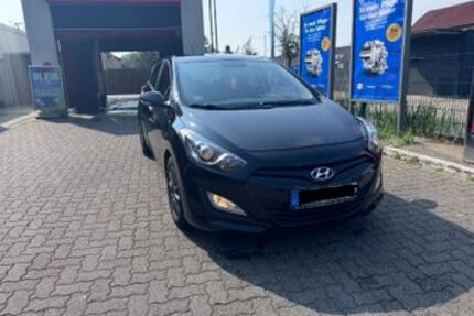 Hyundai i30 165.000 km 7.000 € Hamm 59077
