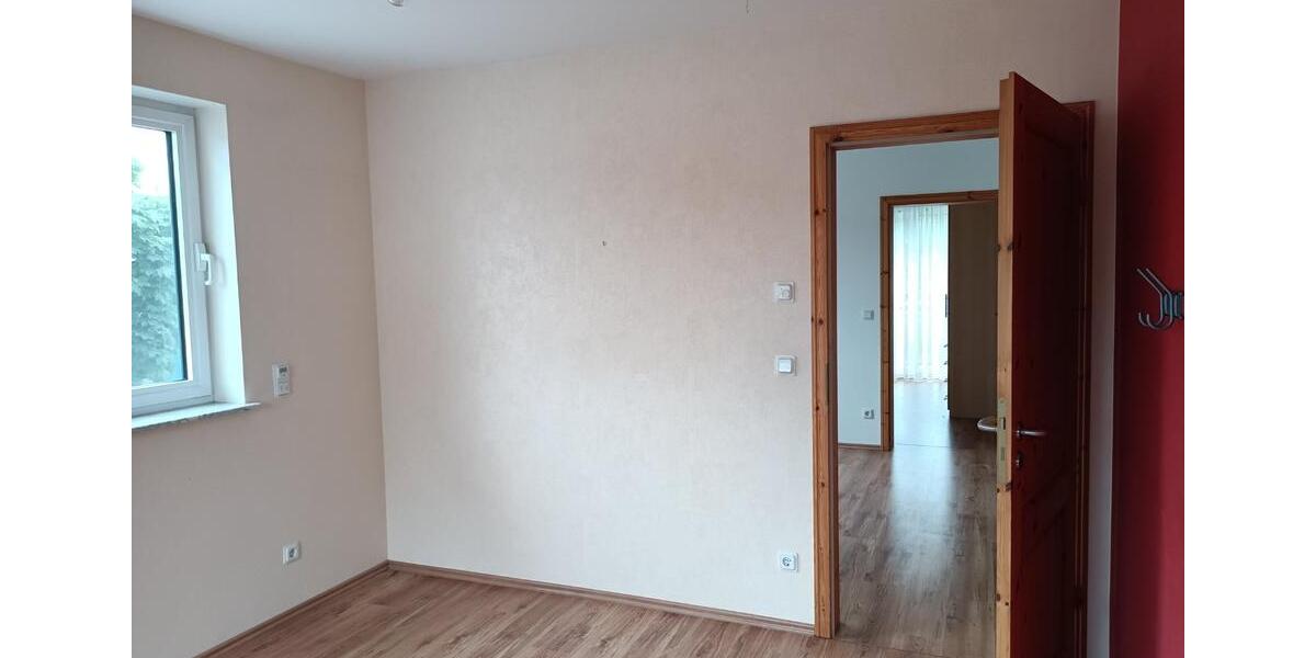 Doppelhaushälfte Bornheim - 6 Zimmer, 163 m&sup2;, 2.400&euro; | Angebot:22699733