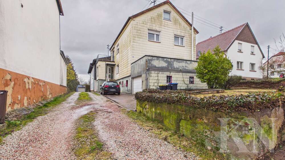 Einfamilienhaus Eppelborn - 4 Zimmer, 180 m&sup2;, 155.000&euro; | Angebot:27181856