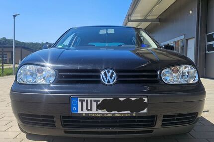 VW Golf 256.000 km 3.500 &euro; Aldingen 78554