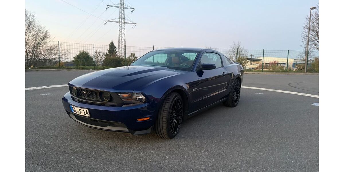 Ford Mustang 70.000 km 21.500 &euro; Wermelskirchen 42929