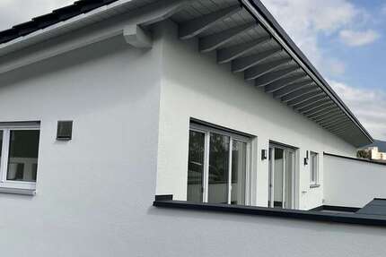Wohnung Viechtach Rugenhof - 2 Zimmer, 102 m&sup2;, 965&euro; | Angebot:26972041