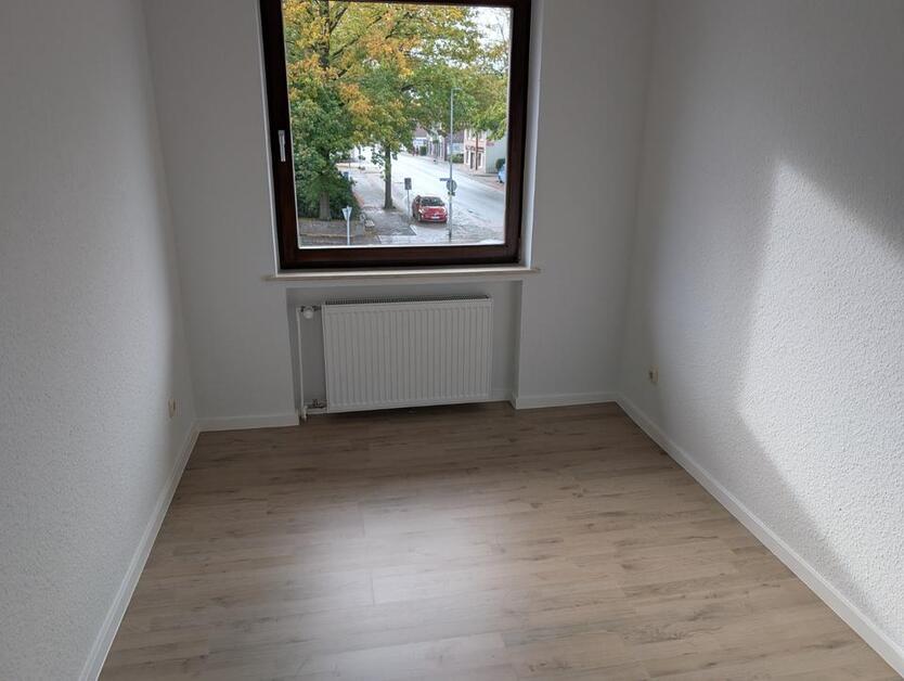 Renovierte 3-Zimmerwohnung 85m², zentrale Lage in Bad Zwischenahn zimmer