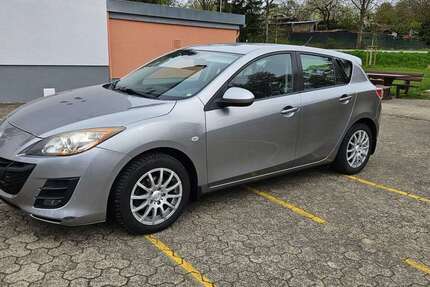 Mazda 3 160.000 km 2.699 &euro; Idstein 65510