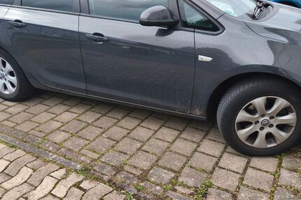 Opel Astra 127.000 km 6.450 &euro; Detmold 32756