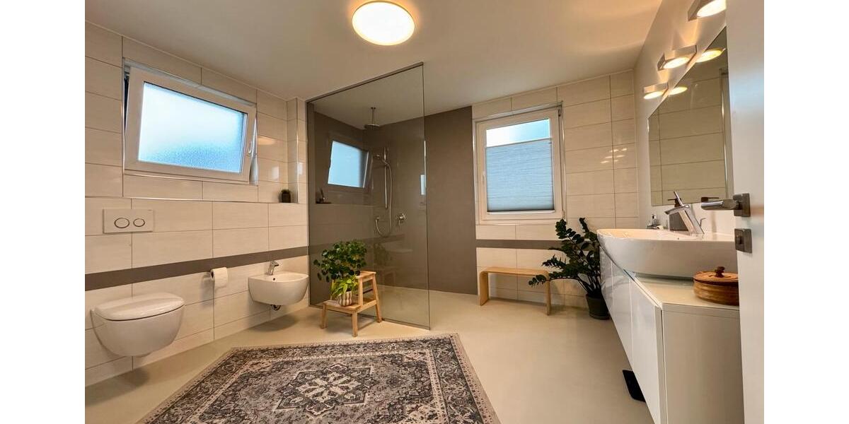 Luxuriöses Architektenhaus in Kerken mit Garage, Pool, PV-Anlage zimmer