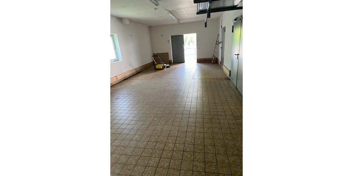 Gewerbefläche für Einzelhandel in Bad Kötzting 3 zimmer