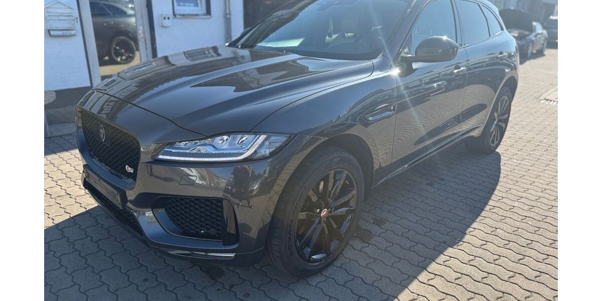 Jaguar F-Pace 191.298 km 18.990 &euro; Göttingen 37079