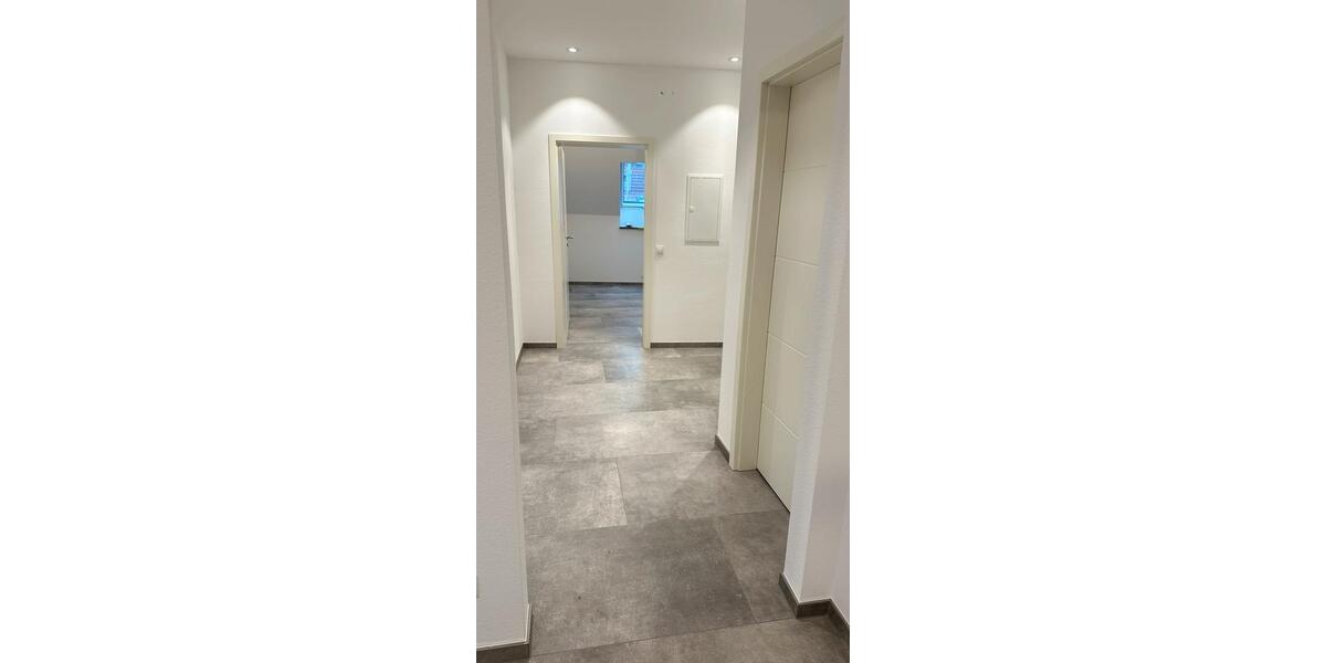 3 Zimmer Dachgeschoss - Wohnung 3 zimmer